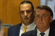 Advogado Frederick Wassef também ficou em silêncio