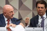 General do Exército Gonçalves Dias e deputado Arthur Maia durante depoimento à CPMI do 8 de janeiro