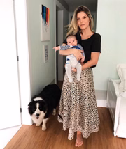 Duda e o filho ao lado da companheira Trufa