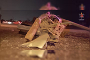 Carro ficou destruído