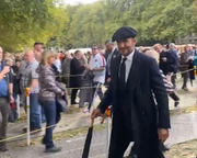 O ex-jogador de futebol David Beckham ficou 12 horas na fila para o velório da rainha
