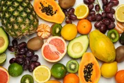 O nutricionista recomenda a utilização de frutas para adoçar os alimentos 