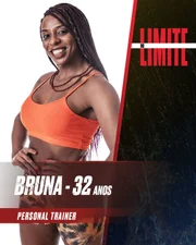Diretamente de São Paulo (SP), Bruna Negreska tem 32 anos. Graduada em Educação Física, ela foi atleta de handebol por 15 anos e atualmente trabalha como personal trainer. “O esporte me trouxe disciplina, determinação, garra, competitividade”, afirma. Sobre a convivência em grupo, Bruna garante: “Quem fizer corpo mole vai ter problema comigo”.