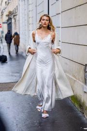 O sleep dress é uma peça que nunca sai de moda, e combina romantismo com sensualidade