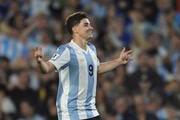 Alvarez abriu o placar para Argentina 