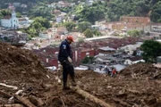 Tragédia em Petrópolis já vitimou mais de 230 pessoas