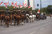 Dragões da Independência participam de primeiro ensaio para posse de Bolsonaro