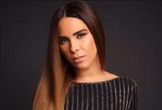 Em 2006, Wanessa deu entrevista à revista Contigo e aproveitou para criticar os relacionamentos que teve até então. "Depois dos 16 anos, todos os namorados que eu tive se aproveitaram de mim. Fizeram o papelzinho de bom moço desejado e eu era a coitadinha que amava", declarou