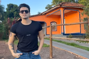 Antes de show, Luan visitou sua antiga casa em Campo Grande (MS)