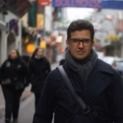 <strong>Ceará: </strong>mestre em direito internacional pela Universidade de Heidelberg, na Alemanha, o advogado e professor Hélio Góis, 45 anos, dará apoio a Jair Bolsonaro em uma capital que, desde 2007, é comandada por partidos progressistas, como PSB e PT, além de ser um reduto dos irmãos pedetistas Ciro e Cid Gomes. Hélio Góis tem como pilares: fortalecimento da família, ampliação do tamanho da iniciativa privada no estado e redução dos impostos