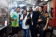 Ademar, sócia do rapper e funcionários da barraca 