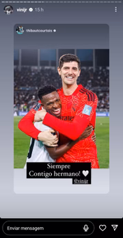 O goleiro Courtois também saiu em defesa de Vini Jr.