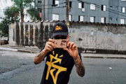 Marcos Loschiavo completa o time que produziu o novo clipe