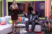 Dani Calabresa e Paulo Vieira zoam A Fazenda, da Record TV