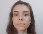Alicia Dudy Müller Veiga é suspeita de aplicar golpe em dinheiro de formatura na USP