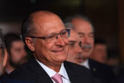 Vice-presidente eleito Geral Alckmin é considerado importante articulador do governo Lula