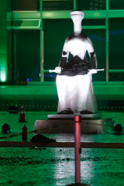 Homem jogou bombas contra a Estátua da Justiça 