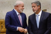 Lula e Lira na posse de Zanin no STF