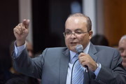 O governador Ibaneis Rocha conduziu a reunião
