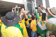 Extremistas invadem o STF no 8 de Janeiro