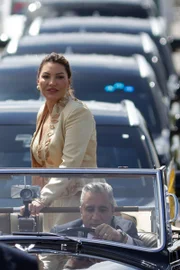 É a primeira vez que uma primeira dama usa terno na posse 