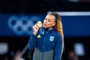 Rebeca levou o ouro na disputa do solo na ginástica