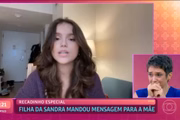 Recentemente, Elisa fez uma homenagem à mãe na TV