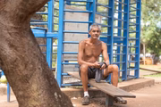 Eduardo reparou no aumento do número de pessoas no parque