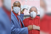 Na Bahia, Lula se encontra com Pastor Sargento Isidório