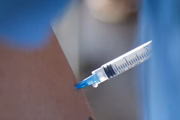 DF interrompe aplicação da primeira dose de vacina contra Covid