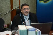 Bolsonaro indica Kassio Marques para a vaga de Celso de Mello no STF