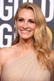 Julia Roberts usa o creme nas mãos 