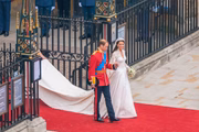 Marido e mulher após o casório na Abadia de Westminster, em 2011