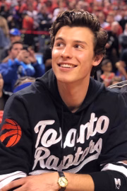 Concorda com os segredos dermatológicos de Shawn?