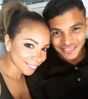 Belle, mulher de Thiago Silva, registrou a cena