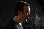 A variante H3N2 atinge principalmente idosos e crianças. Nesses grupos, os sintomas podem ser mais graves