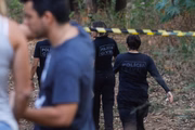 Perícia da Polícia Civil chega ao local do crime