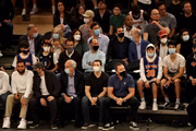 Público no jogo entre New Yor Knicks e Atlanta Hawks
