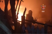 Incêndio no Acampamento Dorothy, na DF-440, em Sobradinho