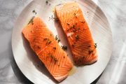O salmão é uma opção de proteína magra