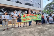Após o ato, alguns representantes tentaram reunião com o MP