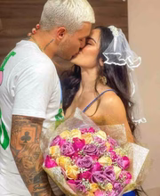 MC Gui e a bailarina