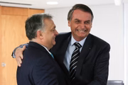 Bolsonaro e Viktor Orban. Líder húngaro deve comparecer à posse de Milei