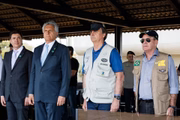 Bolsonaro está acompanhado do governador do Góias, Ronaldo Caiado (DEM)