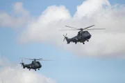 Cerimônia militar em comemoração ao Dia do Exército. A data marca os 374 anos da instituição.