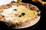 Pizza Carbonara, da Baco Pizzaria (408 Sul), a R$ 49