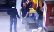 O candidato teria chegado ao local visivelmente alterado
