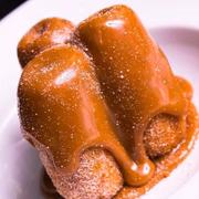 Churos de banana com doce de leite argentino
