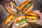 A T.T. Burger oferece um menu enxuto 