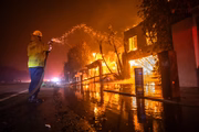 Tempestade de vento em 8 de janeiro de 2025 em Los Angeles, Califórnia